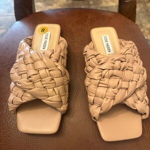 Steve Madden Beige Woven Slide Sandals